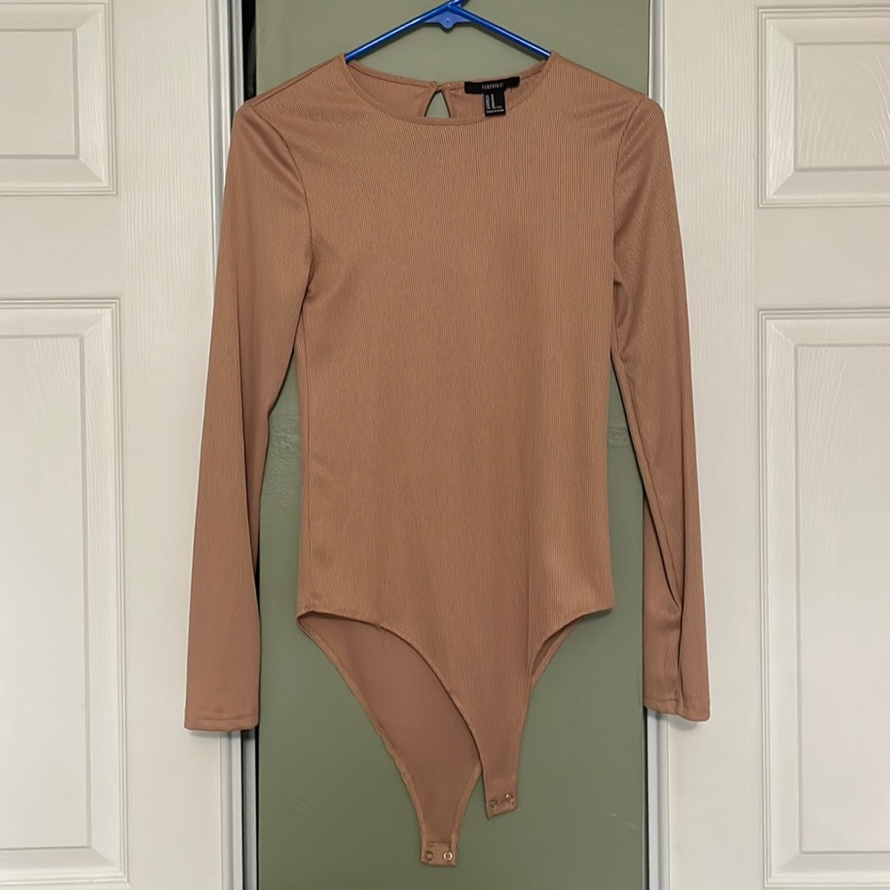 Forever 21 Nude Bodysuit, Women’s Size Medium, Great Condition!